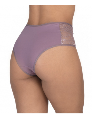 Comfortable panties with lace sides